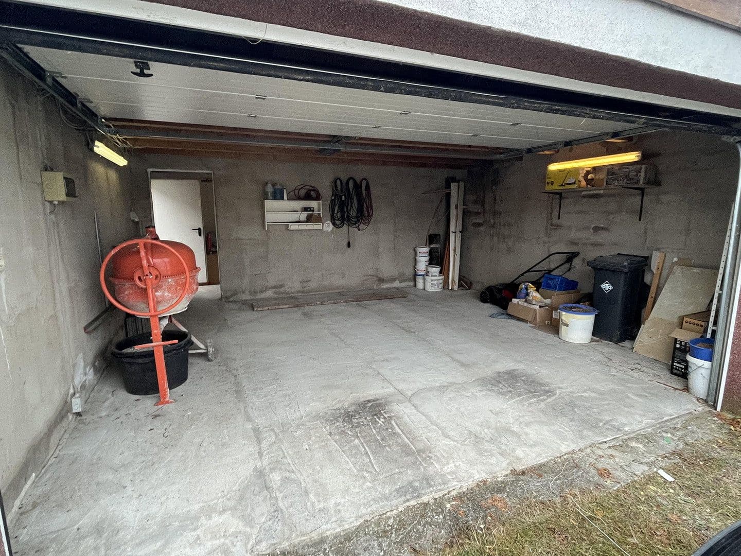 Predaj domu 96 m², pozemok 560 m², Braunsbedra, Sasko-Anhaltsko Predaj domu 96 m², pozemok 560 m², Braunsbedra, Sasko-Anhaltsko