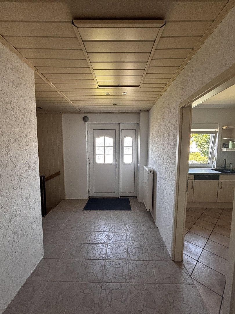 Predaj domu 96 m², pozemok 560 m², Braunsbedra, Sasko-Anhaltsko Predaj domu 96 m², pozemok 560 m², Braunsbedra, Sasko-Anhaltsko