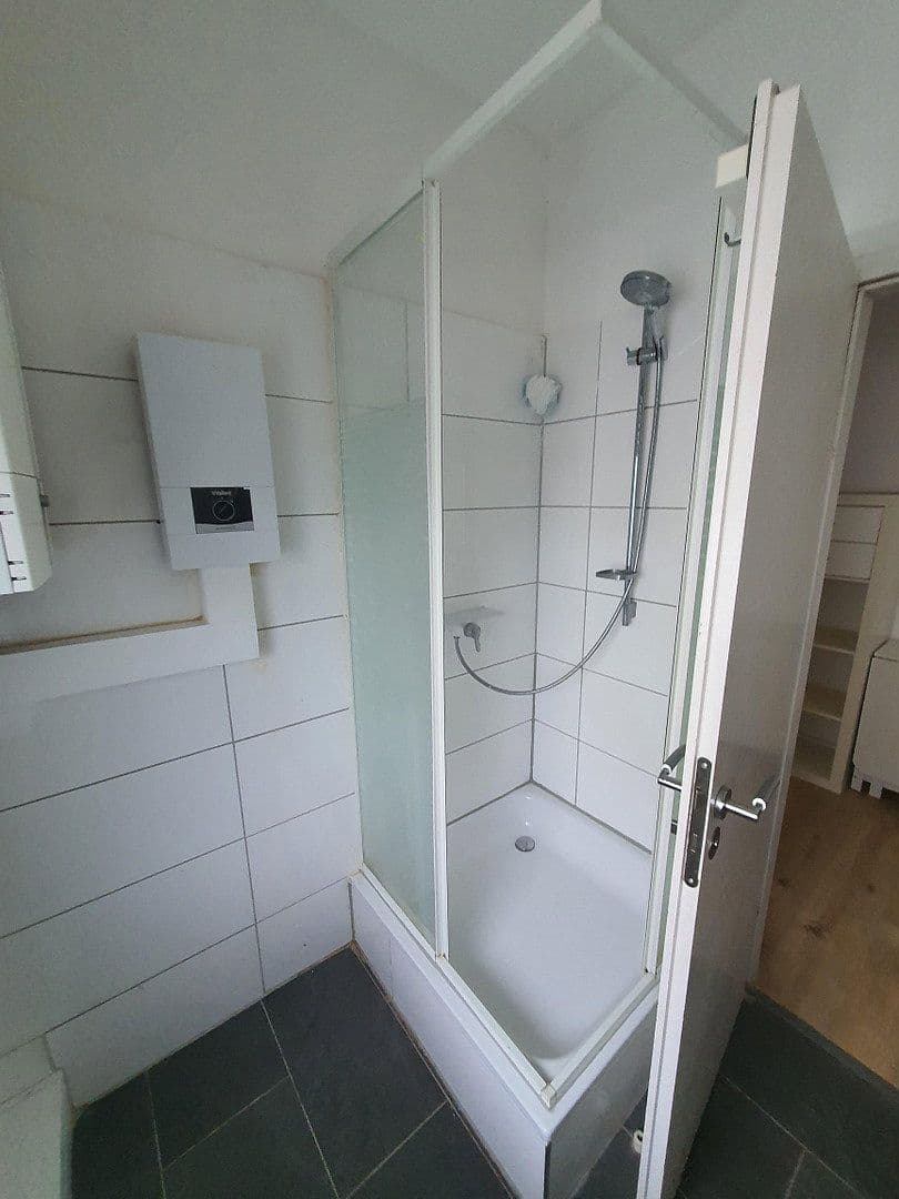Predaj domu 315 m², pozemok 300 m², Kölnerstraße 186, Krefeld, Severné Porýnie - Westfálsko Predaj domu 315 m², pozemok 300 m², Kölnerstraße 186, Krefeld, Severné Porýnie - Westfálsko