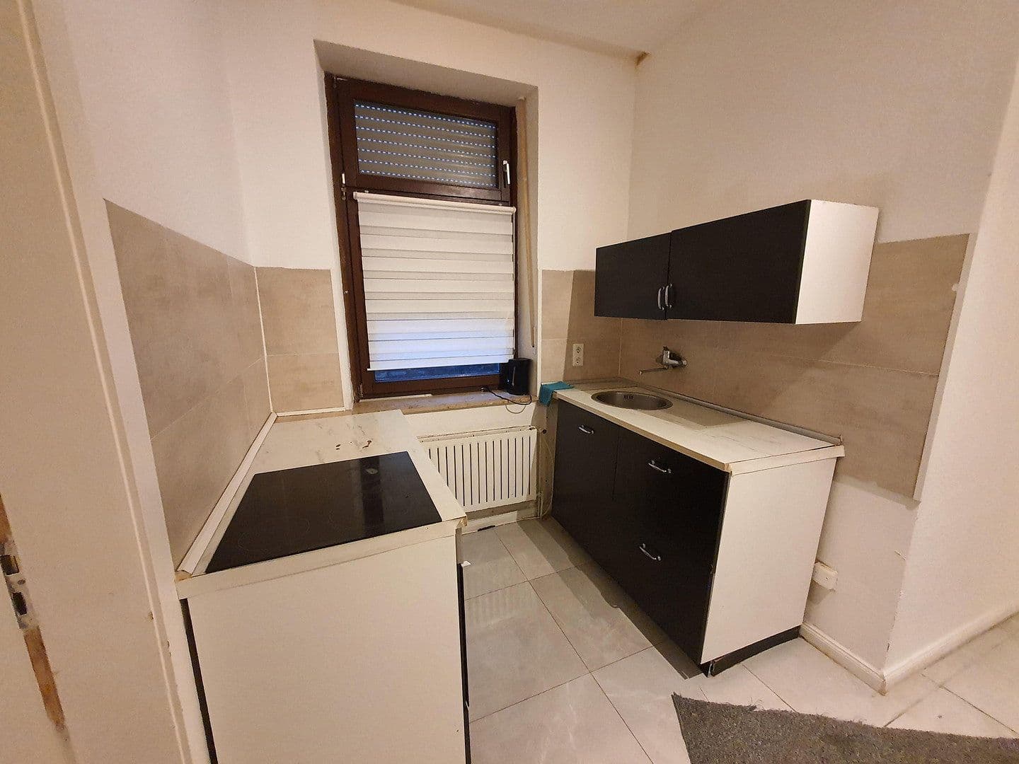 Predaj domu 315 m², pozemok 300 m², Kölnerstraße 186, Krefeld, Severné Porýnie - Westfálsko Predaj domu 315 m², pozemok 300 m², Kölnerstraße 186, Krefeld, Severné Porýnie - Westfálsko