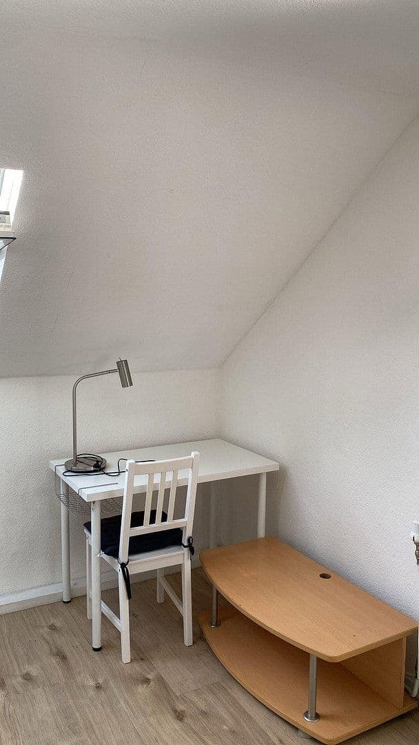 Predaj domu 315 m², pozemok 300 m², Kölnerstraße 186, Krefeld, Severné Porýnie - Westfálsko Predaj domu 315 m², pozemok 300 m², Kölnerstraße 186, Krefeld, Severné Porýnie - Westfálsko