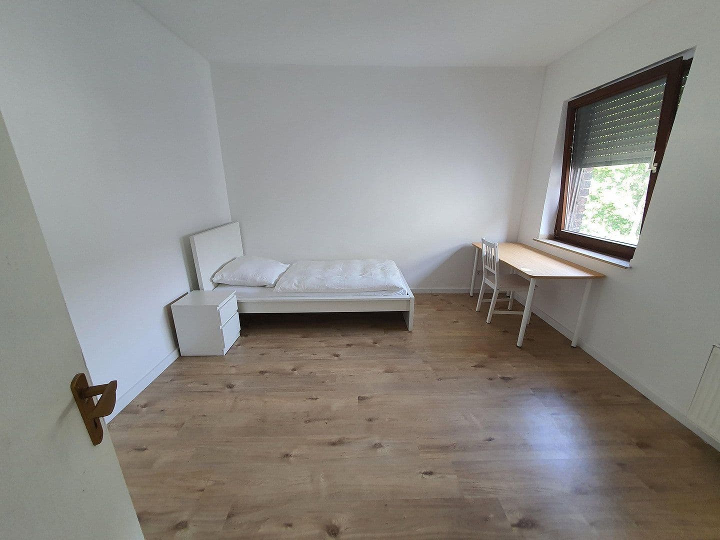 Predaj domu 315 m², pozemok 300 m², Kölnerstraße 186, Krefeld, Severné Porýnie - Westfálsko Predaj domu 315 m², pozemok 300 m², Kölnerstraße 186, Krefeld, Severné Porýnie - Westfálsko