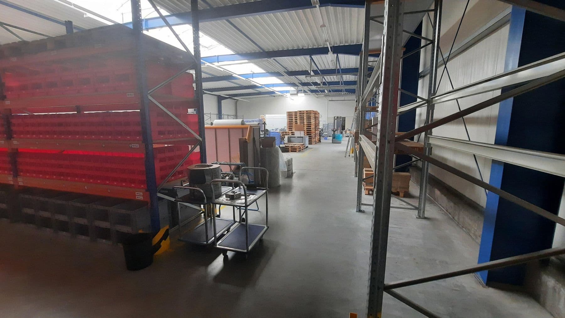 Predaj nebytového priestoru 2.500 m², Igersheim, Bádensko-Wurttembersko Predaj nebytového priestoru 2.500 m², Igersheim, Bádensko-Wurttembersko
