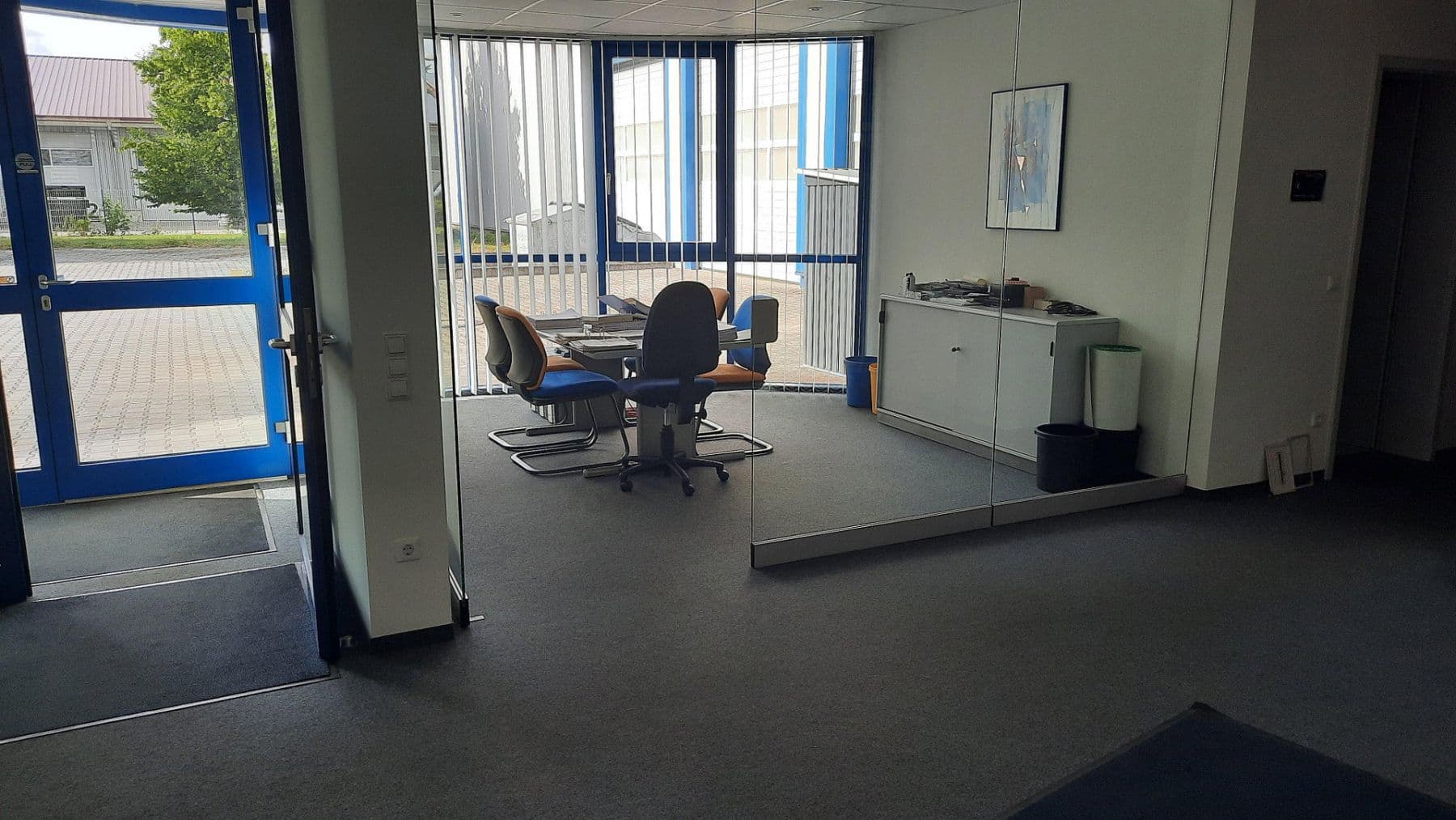 Predaj nebytového priestoru 2.500 m², Igersheim, Bádensko-Wurttembersko Predaj nebytového priestoru 2.500 m², Igersheim, Bádensko-Wurttembersko