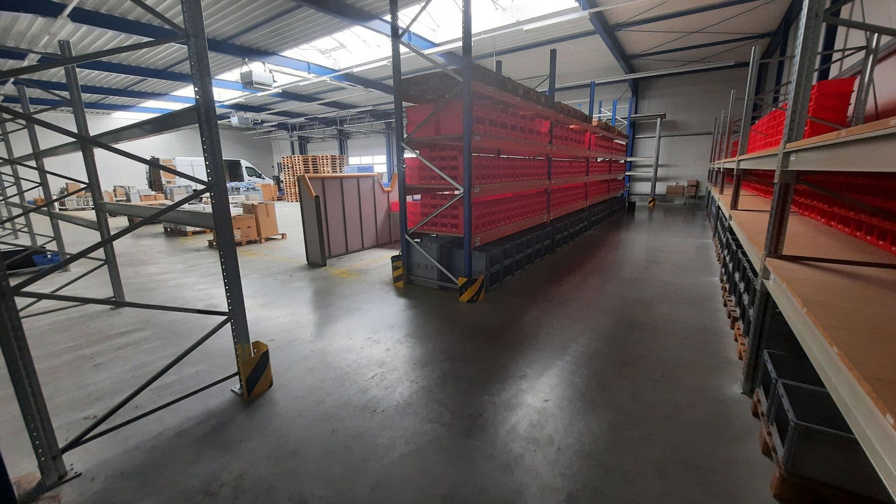 Predaj nebytového priestoru 2.500 m², Igersheim, Bádensko-Wurttembersko Predaj nebytového priestoru 2.500 m², Igersheim, Bádensko-Wurttembersko