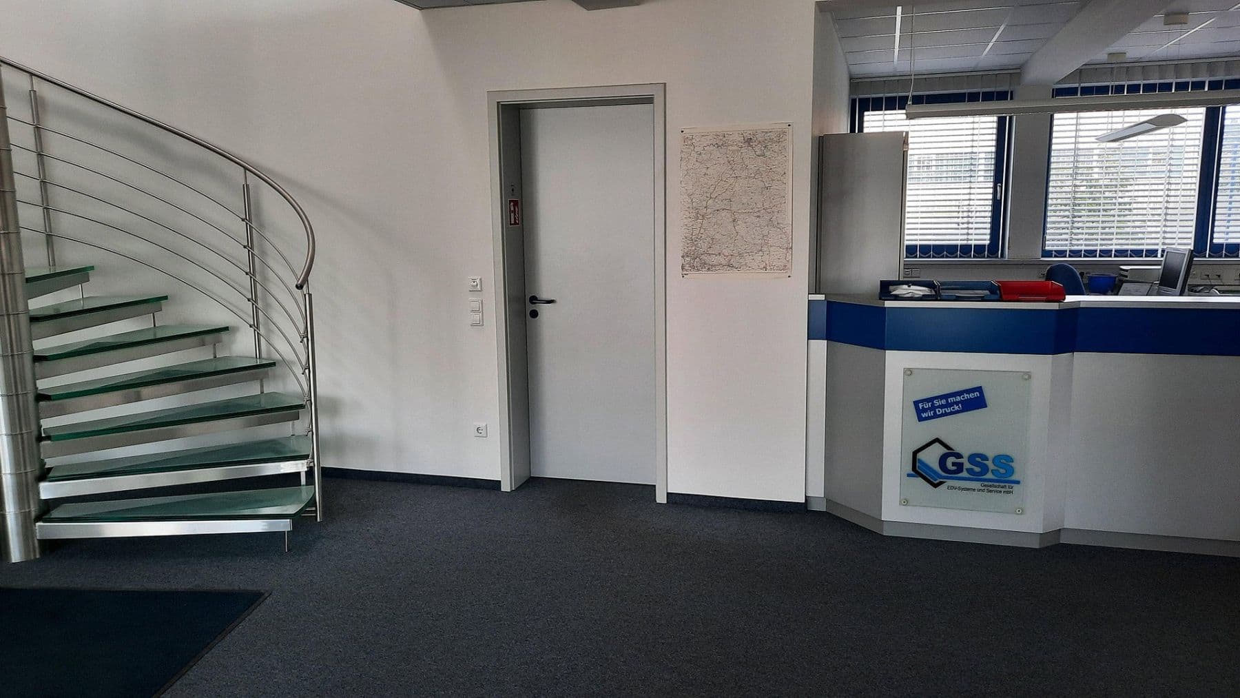 Predaj nebytového priestoru 2.500 m², Igersheim, Bádensko-Wurttembersko Predaj nebytového priestoru 2.500 m², Igersheim, Bádensko-Wurttembersko