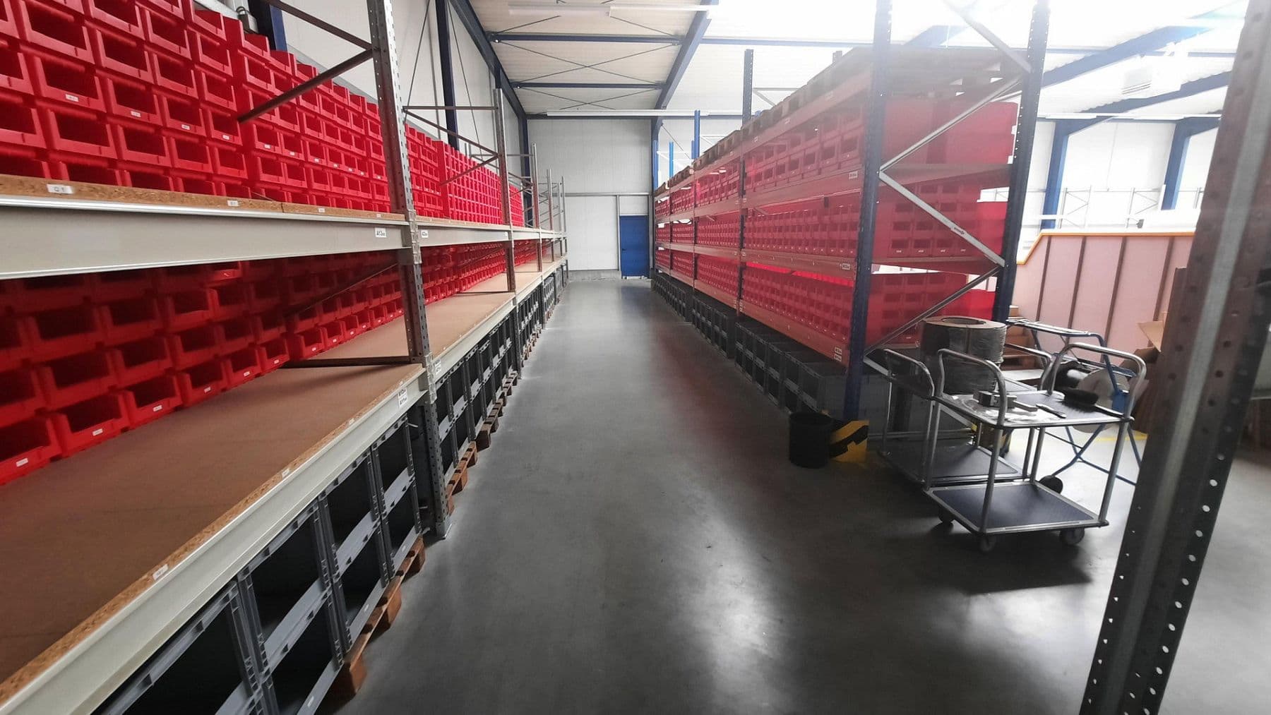 Predaj nebytového priestoru 2.500 m², Igersheim, Bádensko-Wurttembersko Predaj nebytového priestoru 2.500 m², Igersheim, Bádensko-Wurttembersko
