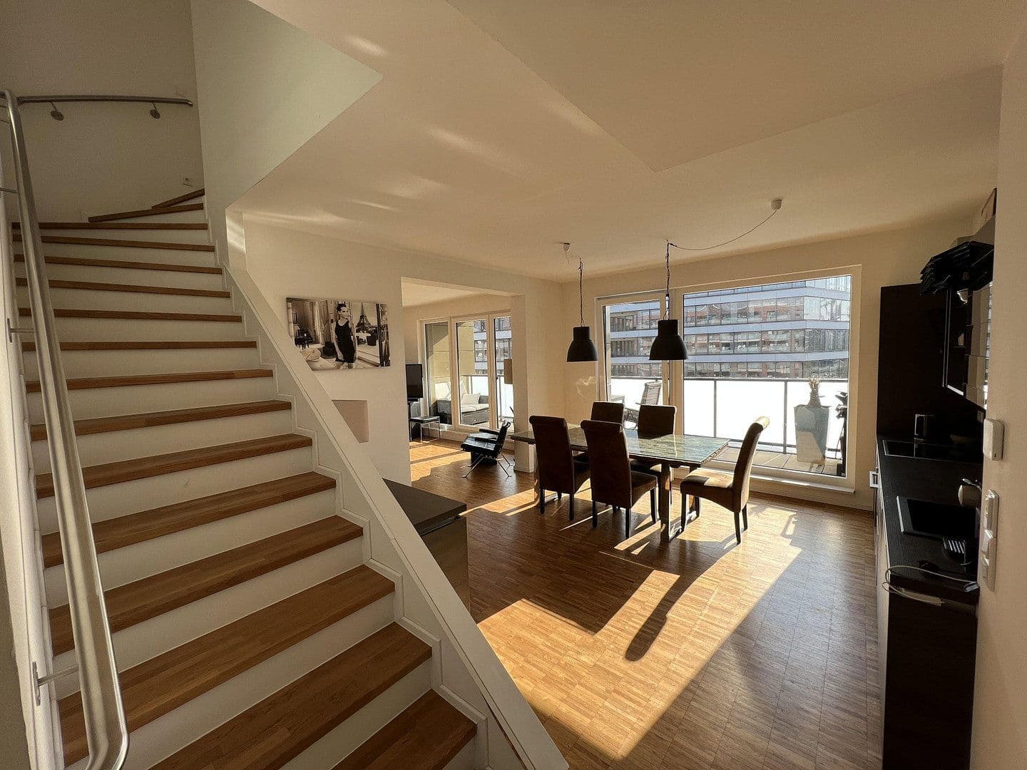 Prenájom bytu 3-izbový 100 m², Sonninstr. 14, Hamburg, Hamburg Prenájom bytu 3-izbový 100 m², Sonninstr. 14, Hamburg, Hamburg