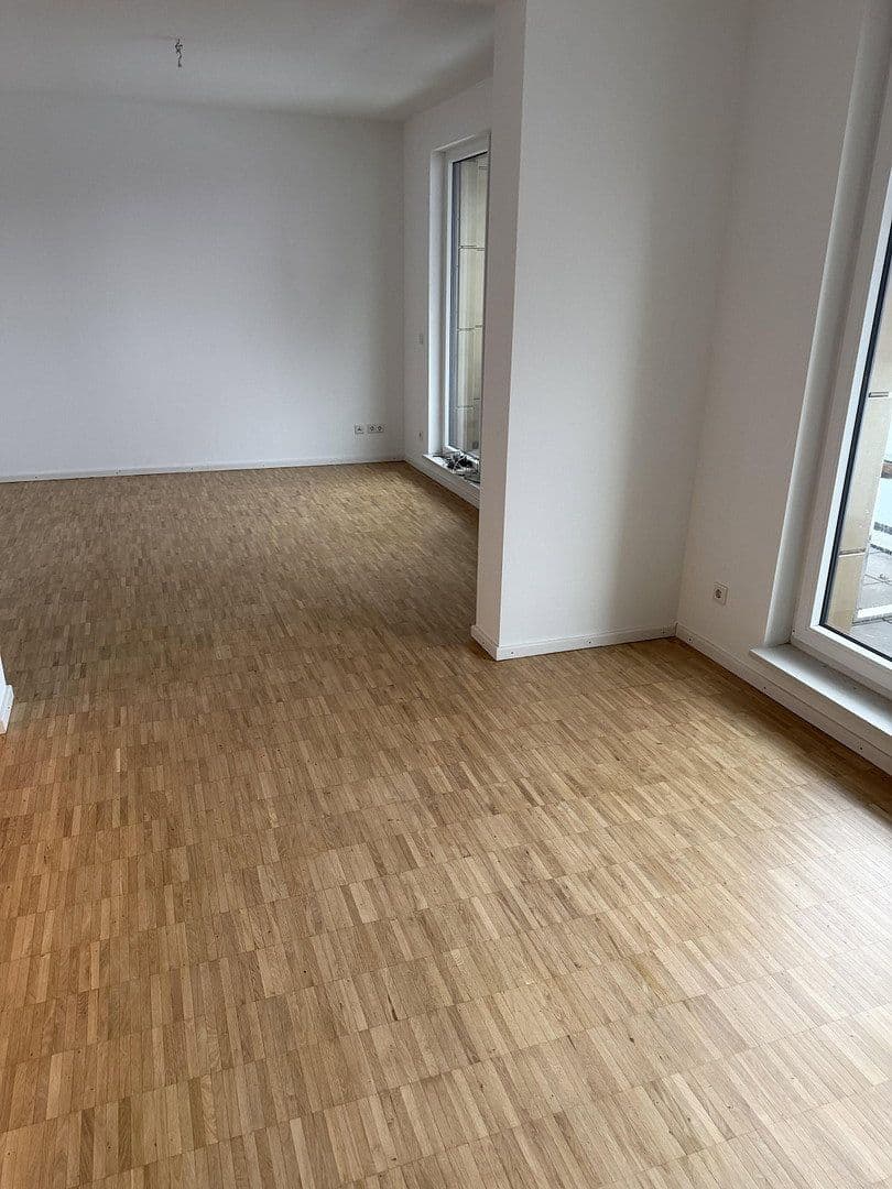 Prenájom bytu 3-izbový 100 m², Sonninstr. 14, Hamburg, Hamburg Prenájom bytu 3-izbový 100 m², Sonninstr. 14, Hamburg, Hamburg