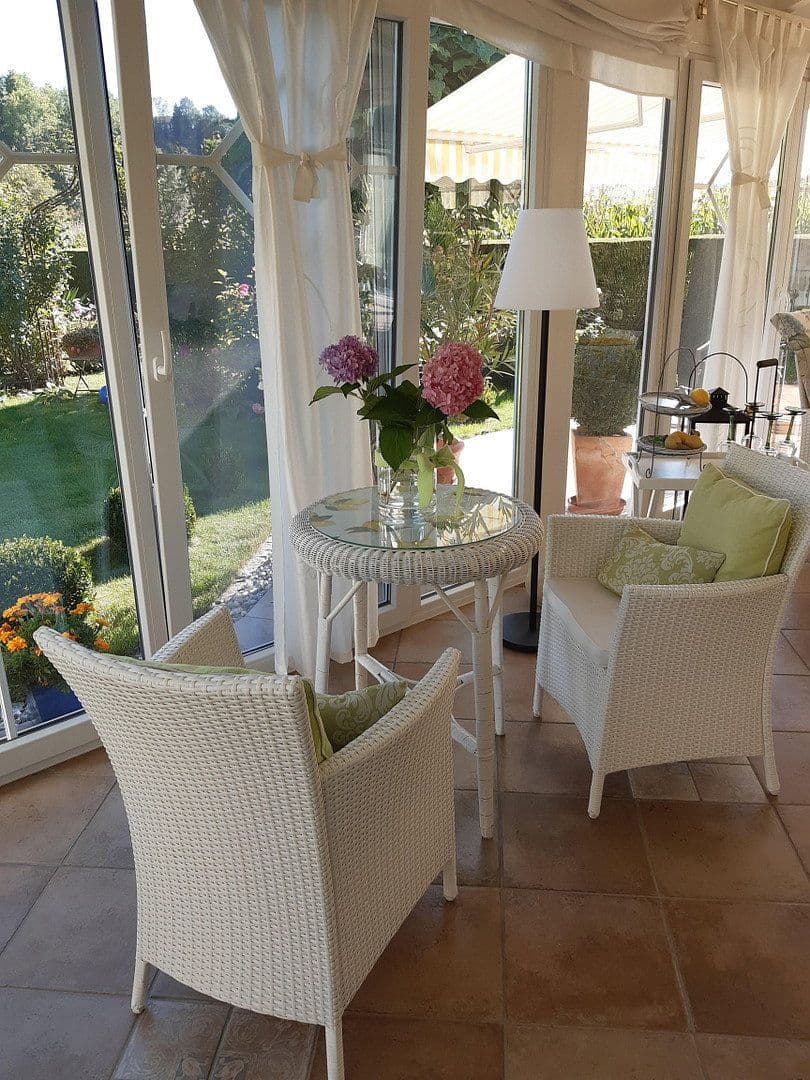 Predaj domu 220 m², pozemok 1.300 m², Bad Griesbach i.Rottal, Bavorsko Predaj domu 220 m², pozemok 1.300 m², Bad Griesbach i.Rottal, Bavorsko