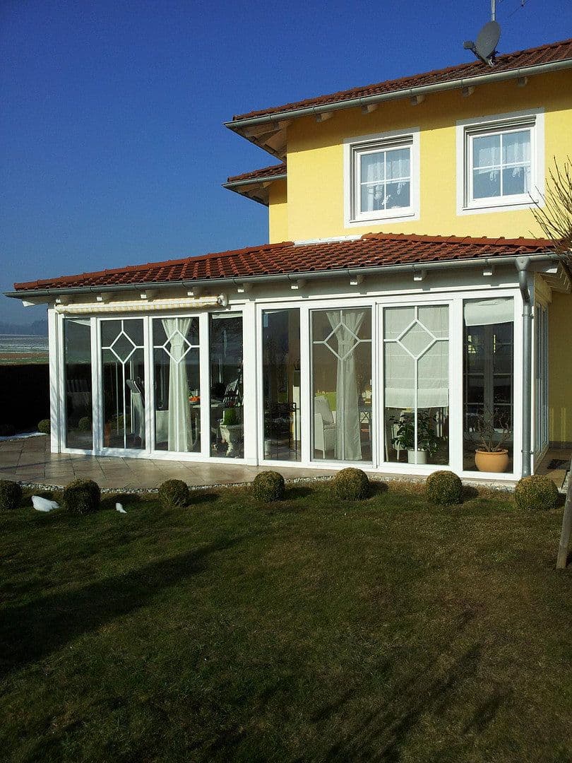 Predaj domu 220 m², pozemok 1.300 m², Bad Griesbach i.Rottal, Bavorsko Predaj domu 220 m², pozemok 1.300 m², Bad Griesbach i.Rottal, Bavorsko