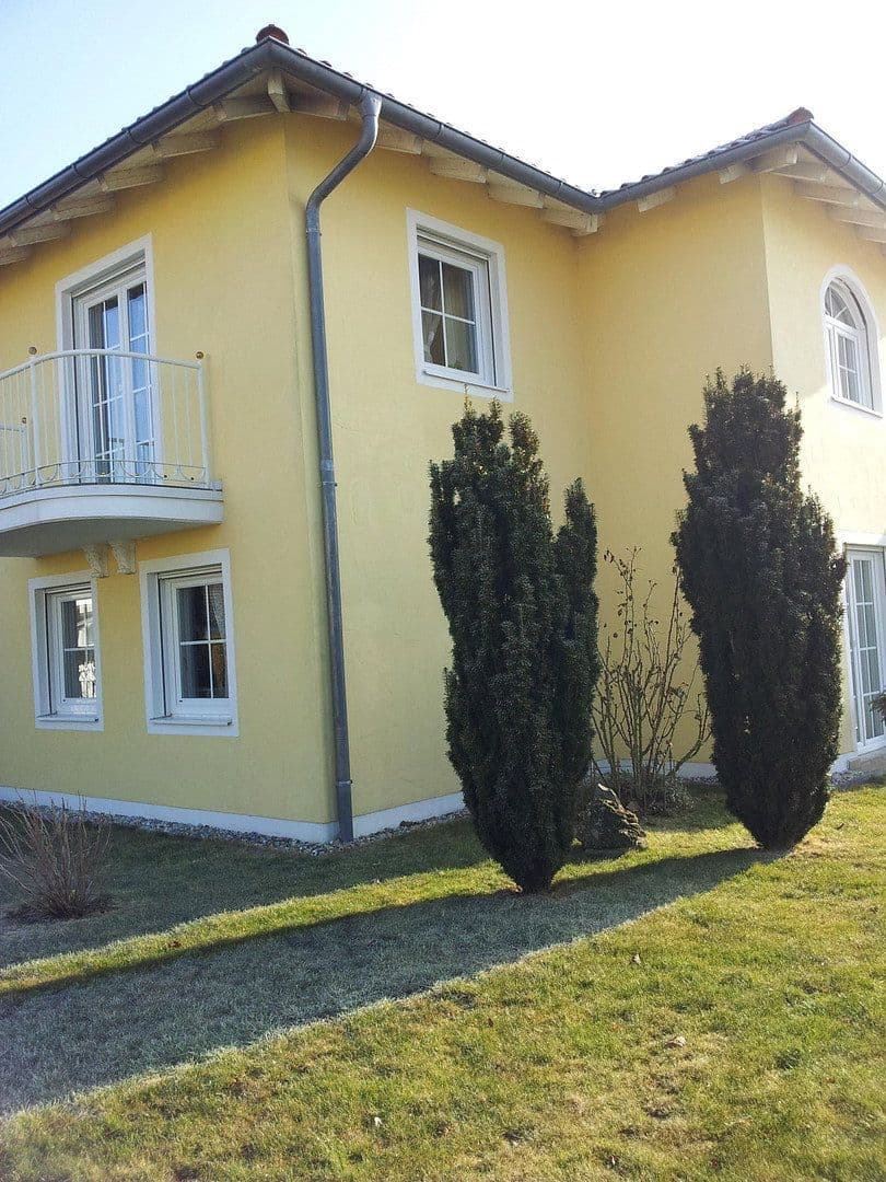 Predaj domu 220 m², pozemok 1.300 m², Bad Griesbach i.Rottal, Bavorsko Predaj domu 220 m², pozemok 1.300 m², Bad Griesbach i.Rottal, Bavorsko