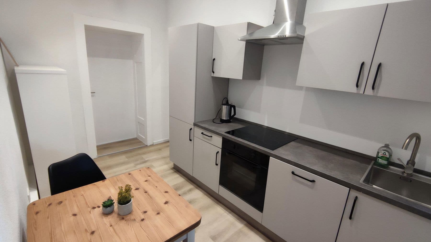 Prenájom bytu 15 m², Markgrafenstraße 17, Nürnberg, Bavorsko Prenájom bytu 15 m², Markgrafenstraße 17, Nürnberg, Bavorsko