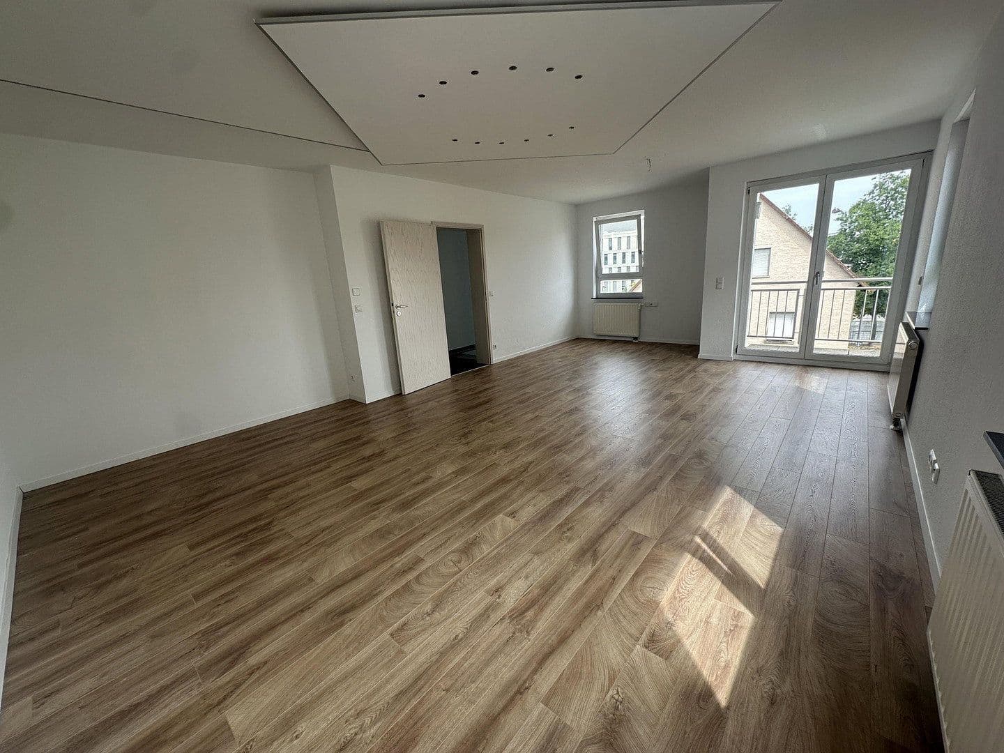 Prenájom bytu 3-izbový 95 m², Heilbronn, Bádensko-Wurttembersko Prenájom bytu 3-izbový 95 m², Heilbronn, Bádensko-Wurttembersko