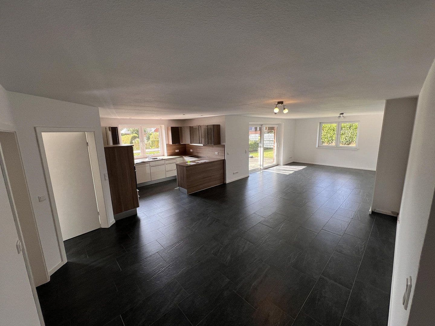 Prenájom domu 123 m², pozemok 580 m², Am Mühlenberg 4, Schwabstedt, Šlezvicko-Holštajnsko Prenájom domu 123 m², pozemok 580 m², Am Mühlenberg 4, Schwabstedt, Šlezvicko-Holštajnsko