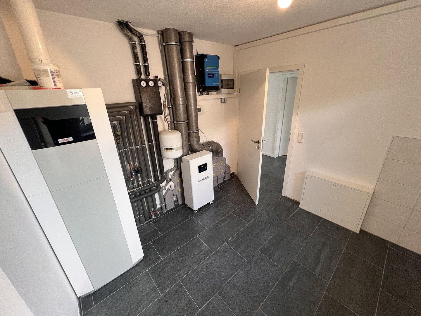 Prenájom domu 123 m², pozemok 580 m², Am Mühlenberg 4, Schwabstedt, Šlezvicko-Holštajnsko Prenájom domu 123 m², pozemok 580 m², Am Mühlenberg 4, Schwabstedt, Šlezvicko-Holštajnsko