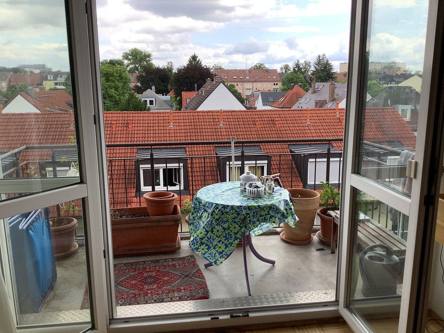 Prenájom bytu 2-izbový 40 m², München, Bavorsko Prenájom bytu 2-izbový 40 m², München, Bavorsko