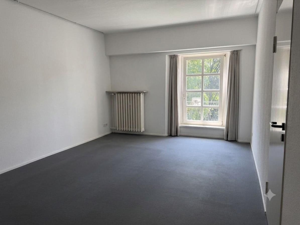 Prenájom bytu 4-izbový 165 m², Gederner Str. 20, Herdecke, Severné Porýnie - Westfálsko Prenájom bytu 4-izbový 165 m², Gederner Str. 20, Herdecke, Severné Porýnie - Westfálsko