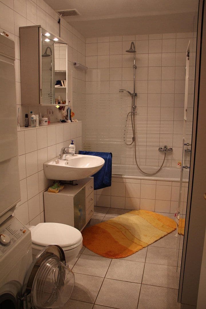 Prenájom bytu 3-izbový 105 m², Hemhofen, Bavorsko Prenájom bytu 3-izbový 105 m², Hemhofen, Bavorsko