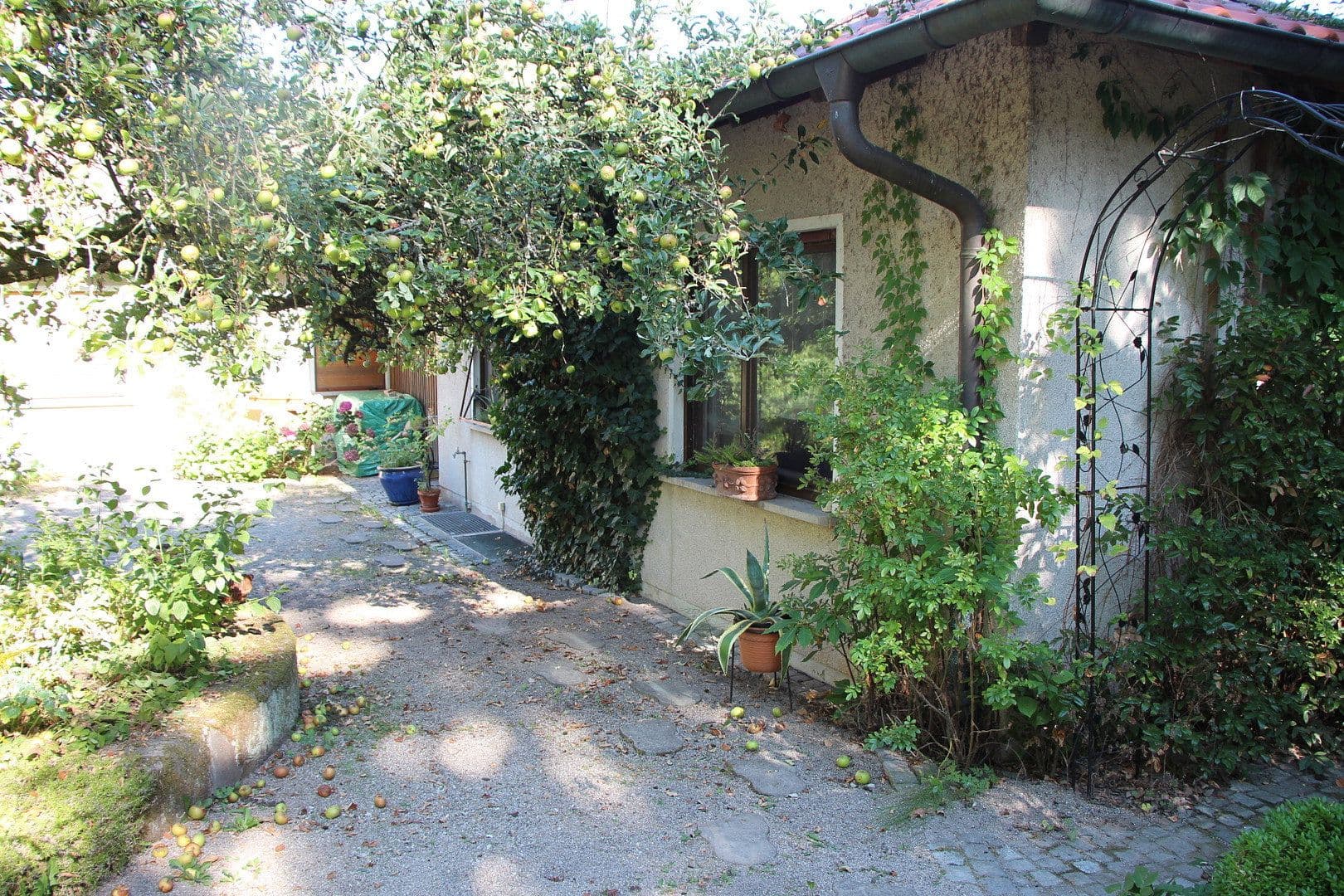 Prenájom bytu 3-izbový 105 m², Hemhofen, Bavorsko Prenájom bytu 3-izbový 105 m², Hemhofen, Bavorsko
