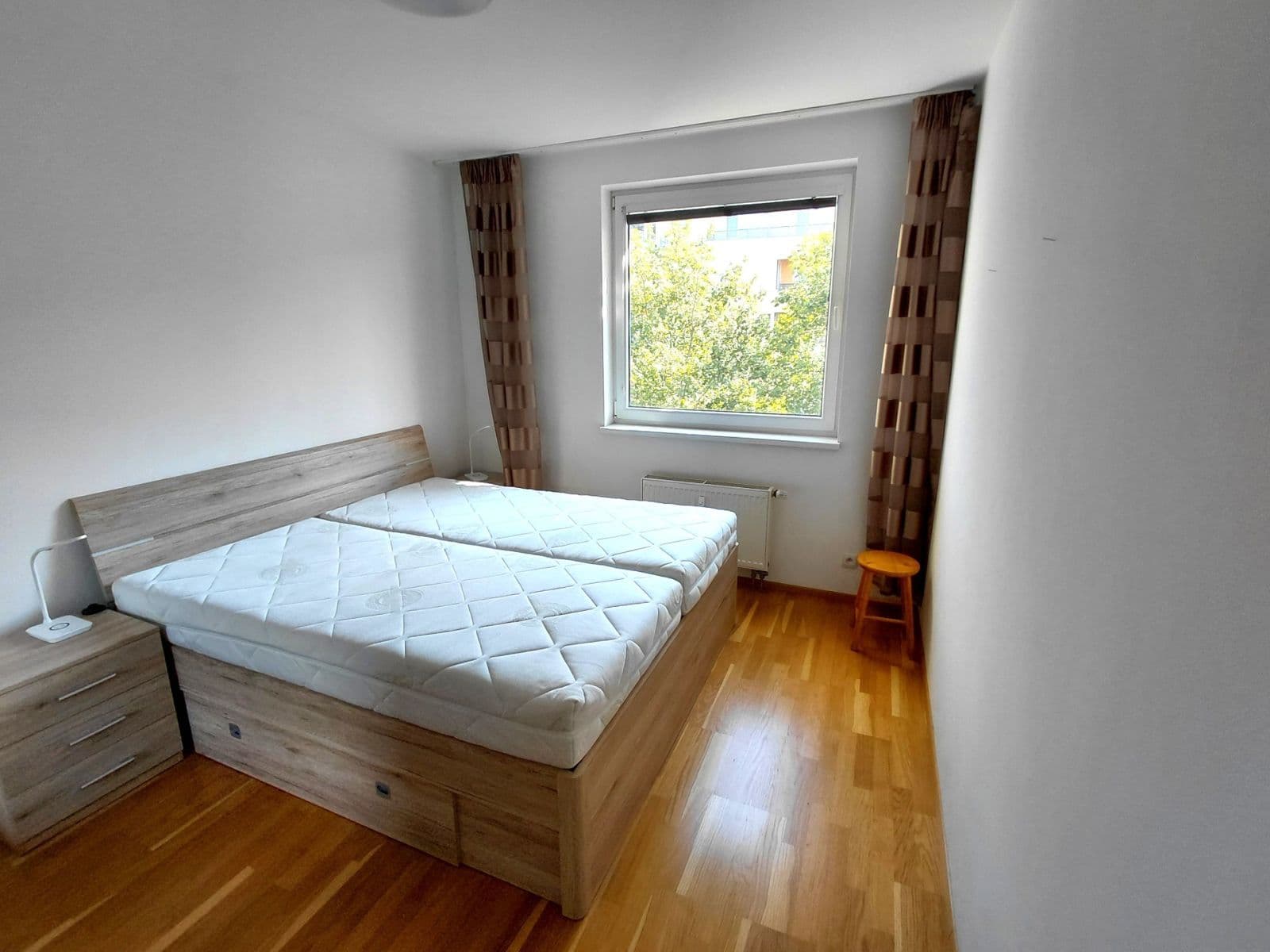 Prenájom bytu 2-izbový 51 m², Werichova, Praha, Praha Prenájom bytu 2-izbový 51 m², Werichova, Praha, Praha