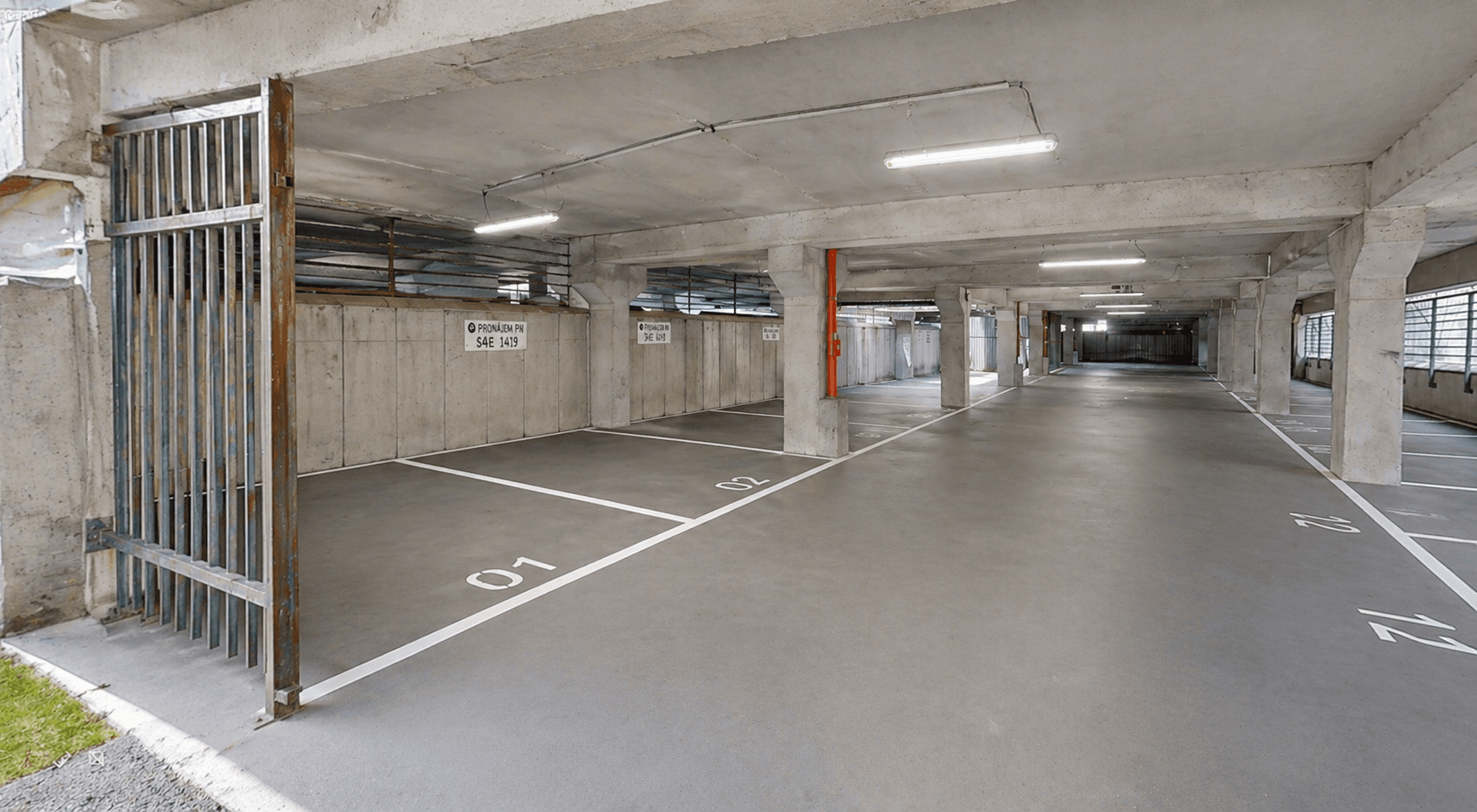 Prenájom garáže 14 m², Bystřická, Praha, Praha Prenájom garáže 14 m², Bystřická, Praha, Praha
