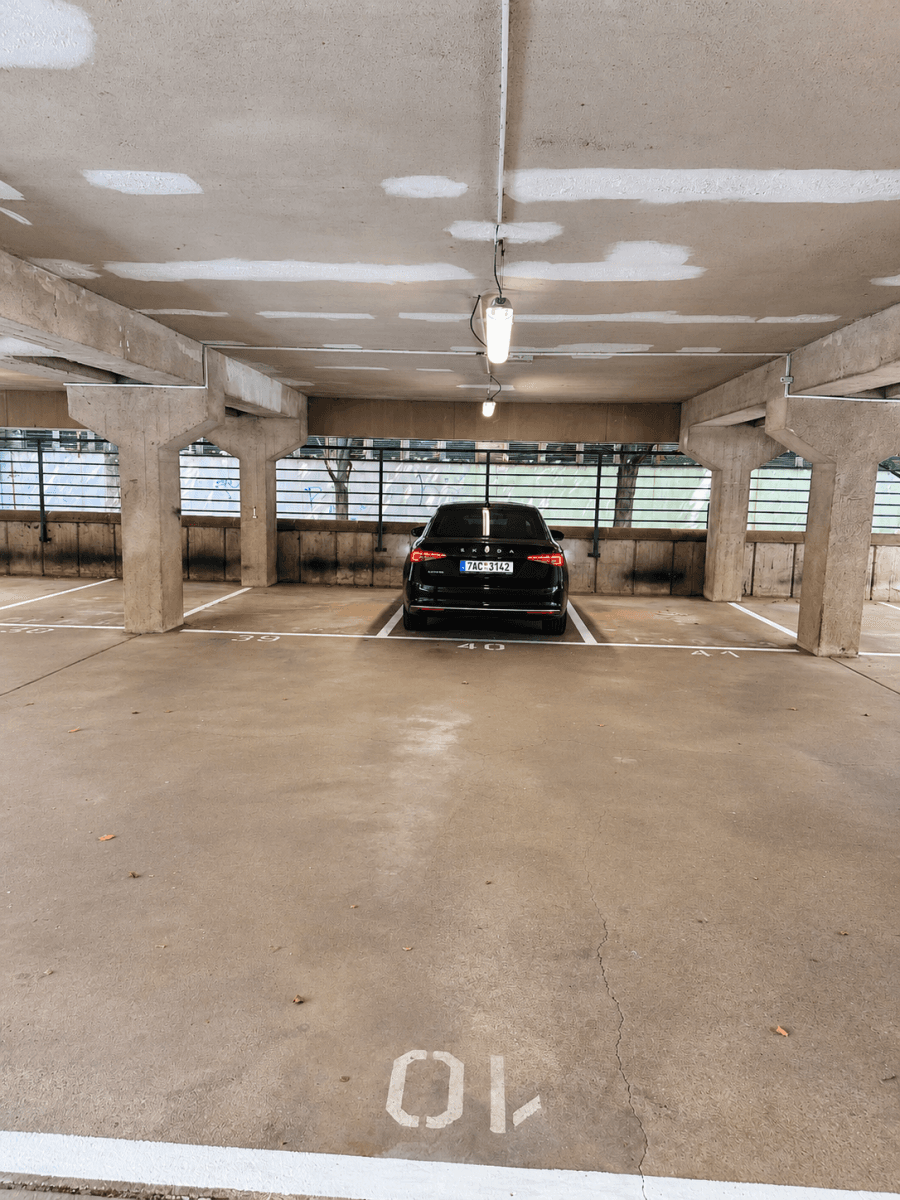 Prenájom garáže 14 m², Bystřická, Praha, Praha Prenájom garáže 14 m², Bystřická, Praha, Praha
