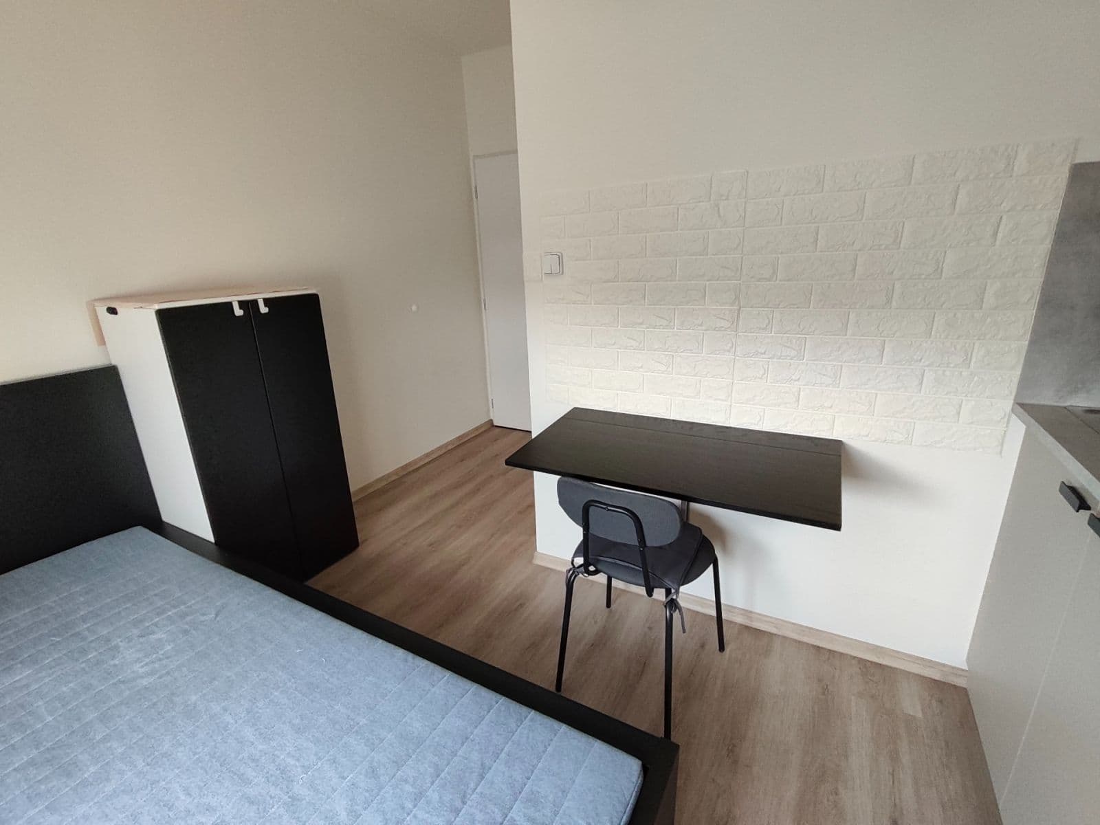 Prenájom bytu Garsoniéra 15 m², Jasmínová, Praha, Praha Prenájom bytu Garsoniéra 15 m², Jasmínová, Praha, Praha