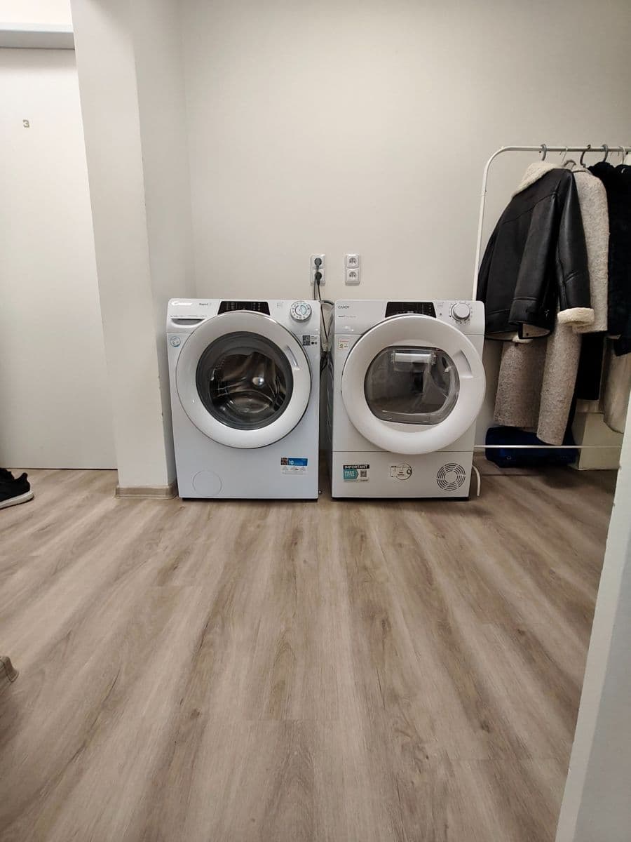 Prenájom bytu Garsoniéra 15 m², Jasmínová, Praha, Praha Prenájom bytu Garsoniéra 15 m², Jasmínová, Praha, Praha