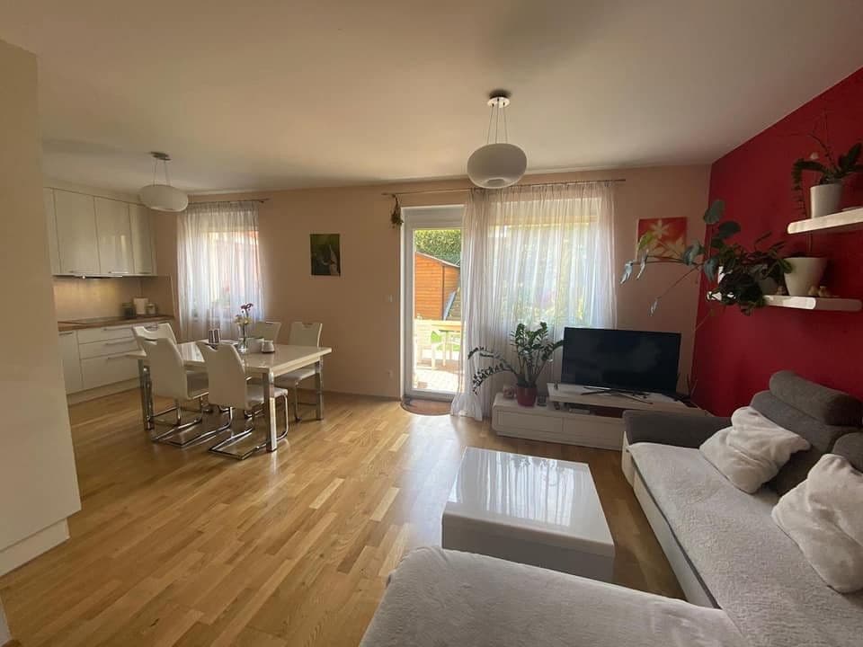 Prenájom domu 104 m², pozemok 190 m², Janáčkova, Jinočany, Středočeský kraj Prenájom domu 104 m², pozemok 190 m², Janáčkova, Jinočany, Středočeský kraj