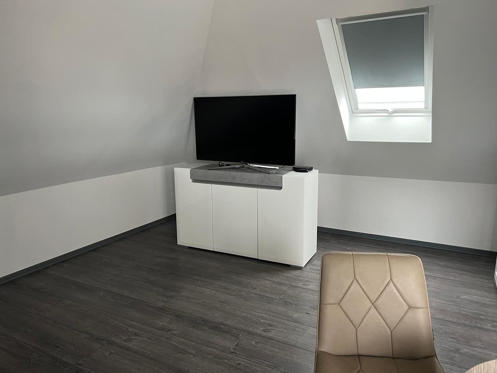 Prenájom bytu 1-izbový 40 m², U Svodnice, Praha, Praha Prenájom bytu 1-izbový 40 m², U Svodnice, Praha, Praha