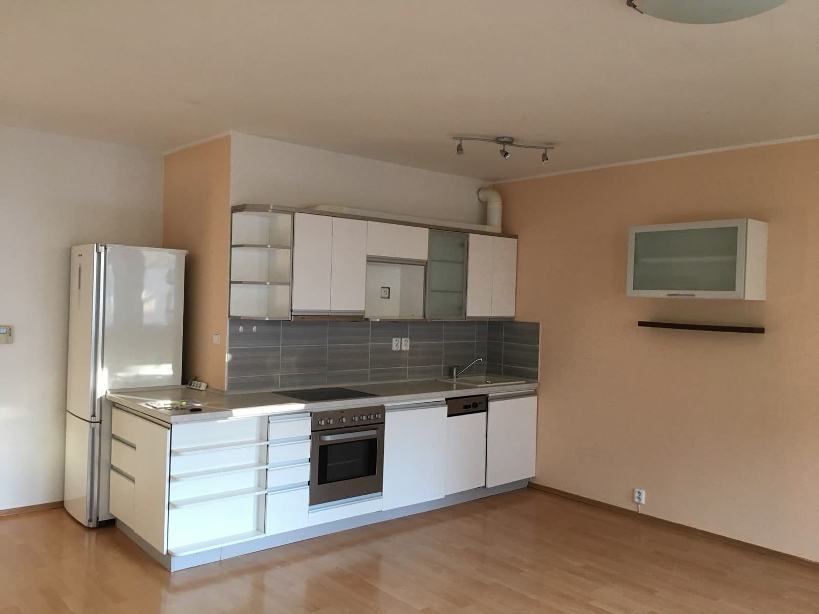 Predaj bytu 3-izbový 81 m², Budapešťská, Praha, Praha Predaj bytu 3-izbový 81 m², Budapešťská, Praha, Praha