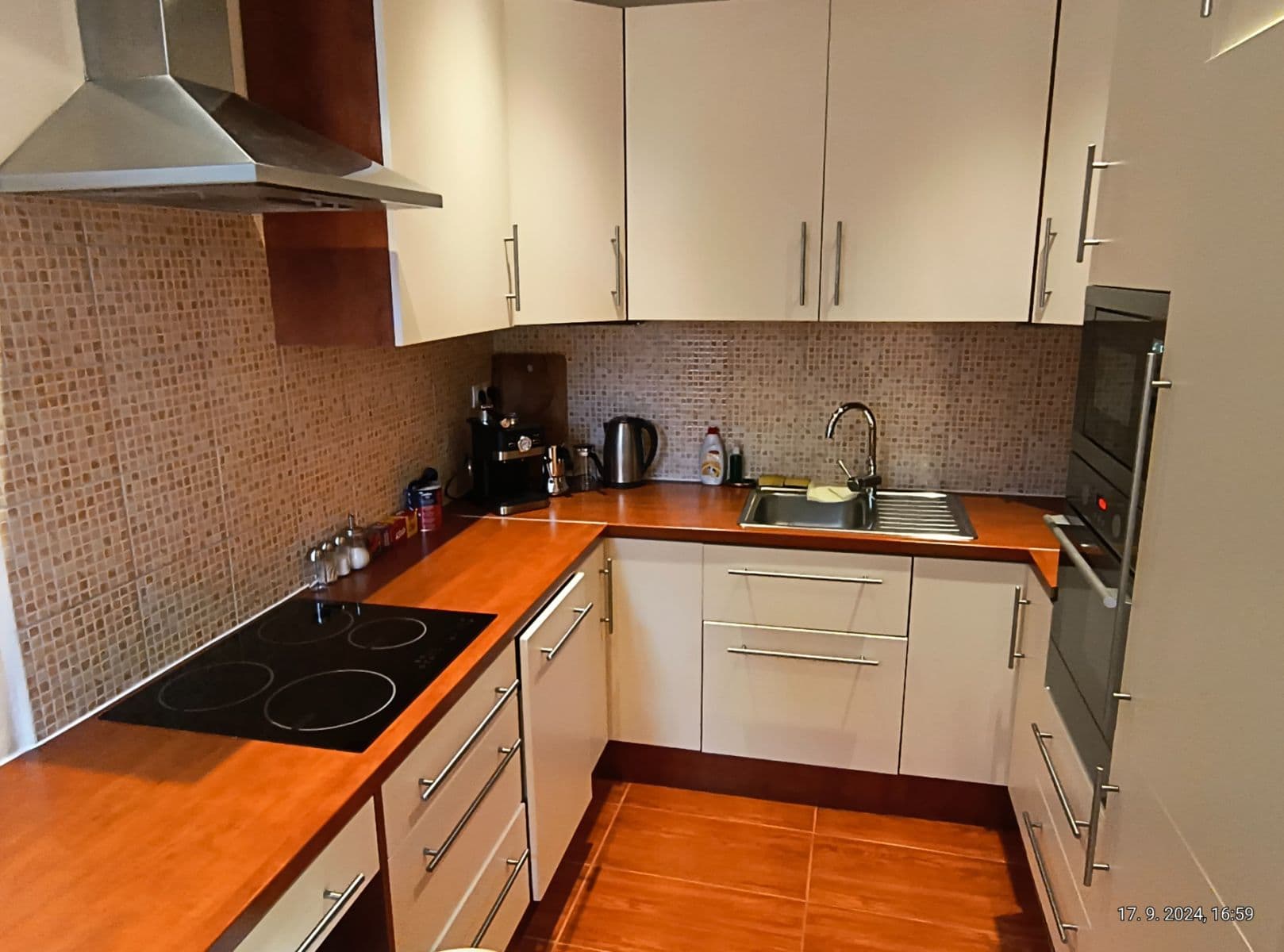 Prenájom bytu 2-izbový 43 m², Mäsiarska, Košice - mestská časť Staré Mesto, Košický kraj Prenájom bytu 2-izbový 43 m², Mäsiarska, Košice - mestská časť Staré Mesto, Košický kraj