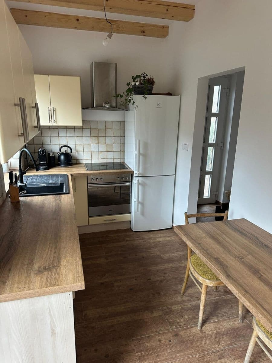 Predaj pozemku 1.920 m², Sokolská, Třebenice, Ústecký kraj Predaj pozemku 1.920 m², Sokolská, Třebenice, Ústecký kraj