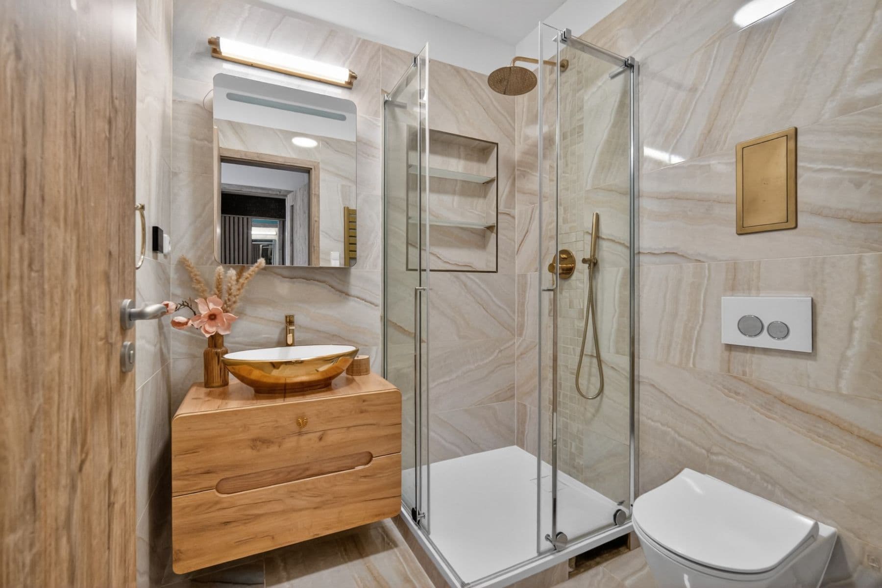 Predaj bytu 4-izbový 122 m², Ferrariho, Praha, Praha Predaj bytu 4-izbový 122 m², Ferrariho, Praha, Praha