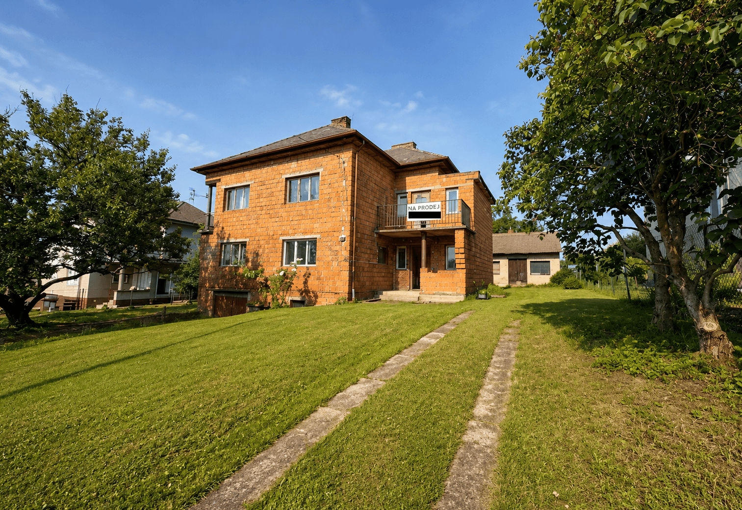 Predaj domu 220 m², pozemok 1.100 m², Dolní Přím, Královéhradecký kraj Predaj domu 220 m², pozemok 1.100 m², Dolní Přím, Královéhradecký kraj