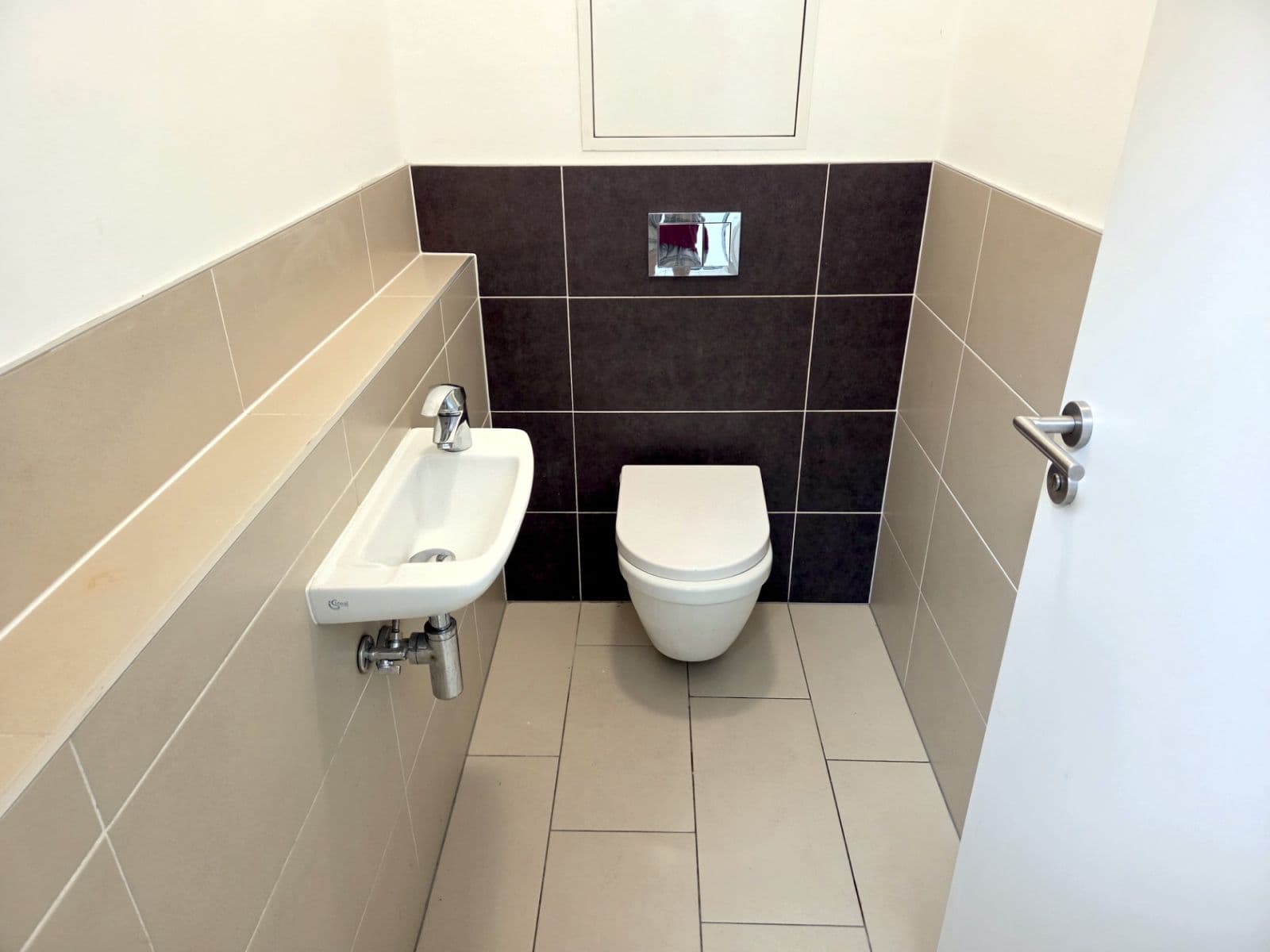 Prenájom bytu 2-izbový 63 m², Kurta Konráda, Praha, Praha Prenájom bytu 2-izbový 63 m², Kurta Konráda, Praha, Praha