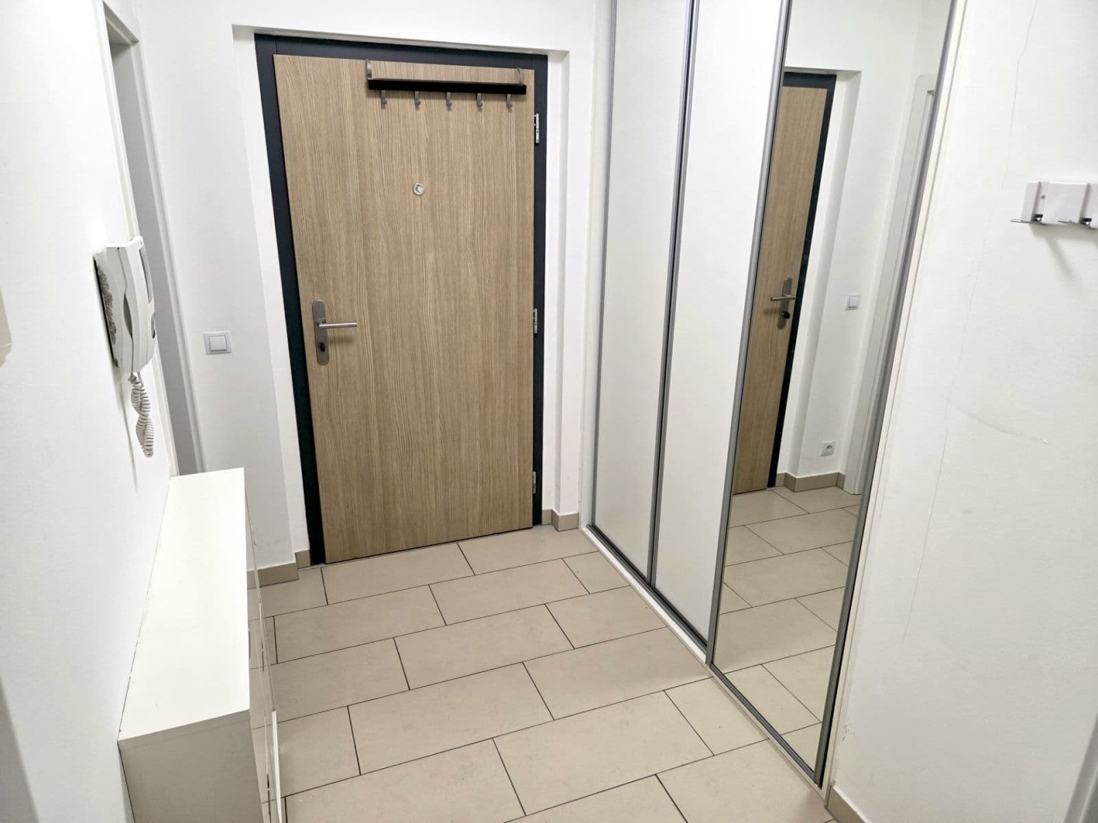 Prenájom bytu 2-izbový 63 m², Kurta Konráda, Praha, Praha Prenájom bytu 2-izbový 63 m², Kurta Konráda, Praha, Praha