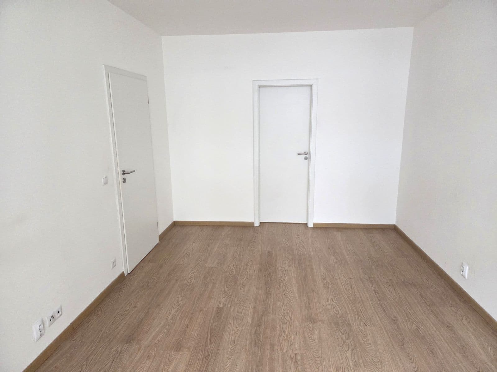 Prenájom bytu 2-izbový 63 m², Kurta Konráda, Praha, Praha Prenájom bytu 2-izbový 63 m², Kurta Konráda, Praha, Praha