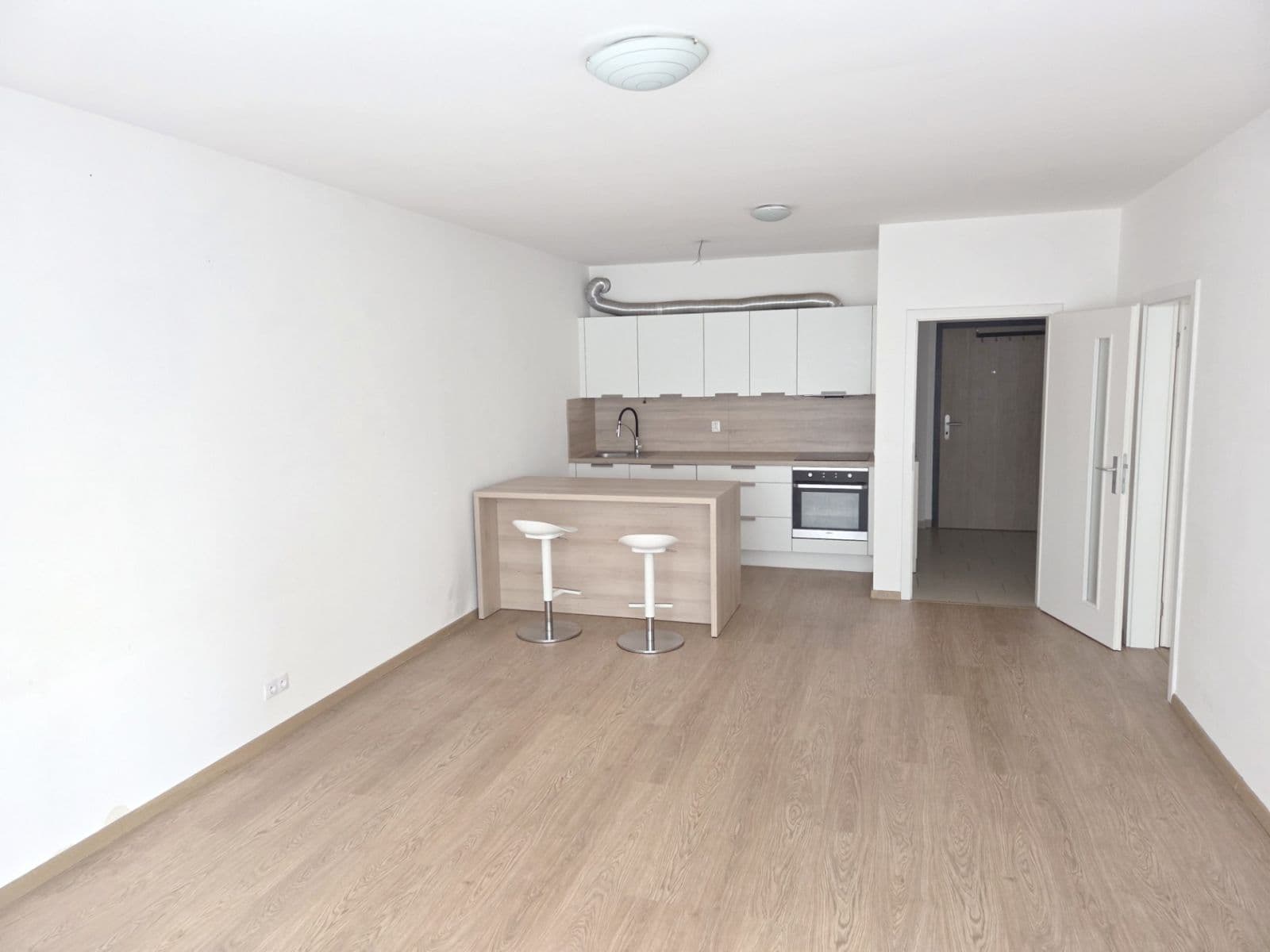 Prenájom bytu 2-izbový 63 m², Kurta Konráda, Praha, Praha Prenájom bytu 2-izbový 63 m², Kurta Konráda, Praha, Praha