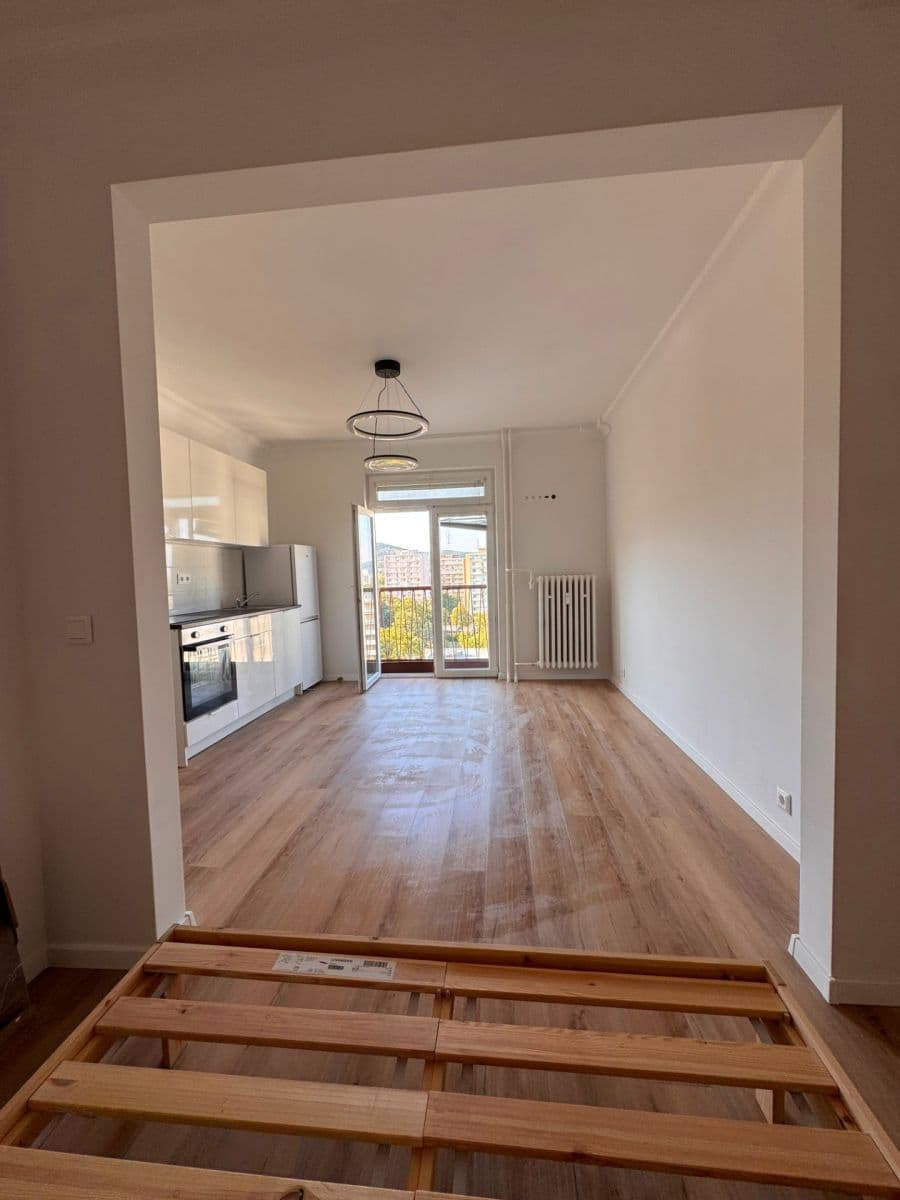 Prenájom bytu Garsoniéra 16 m², Račianska, Nové Mesto, Bratislavský kraj Prenájom bytu Garsoniéra 16 m², Račianska, Nové Mesto, Bratislavský kraj