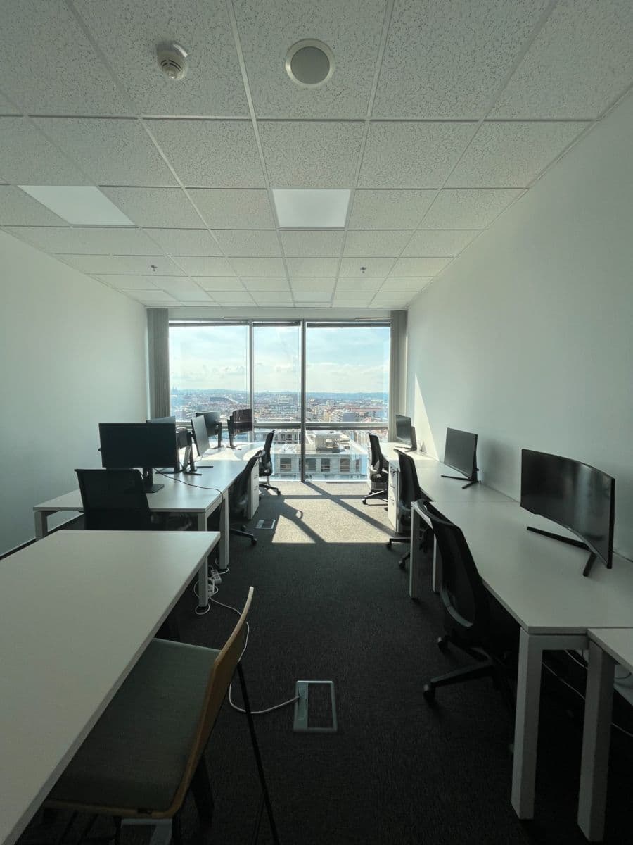 Prenájom kancelárie 28 m², Jankovcova, Praha, Praha Prenájom kancelárie 28 m², Jankovcova, Praha, Praha