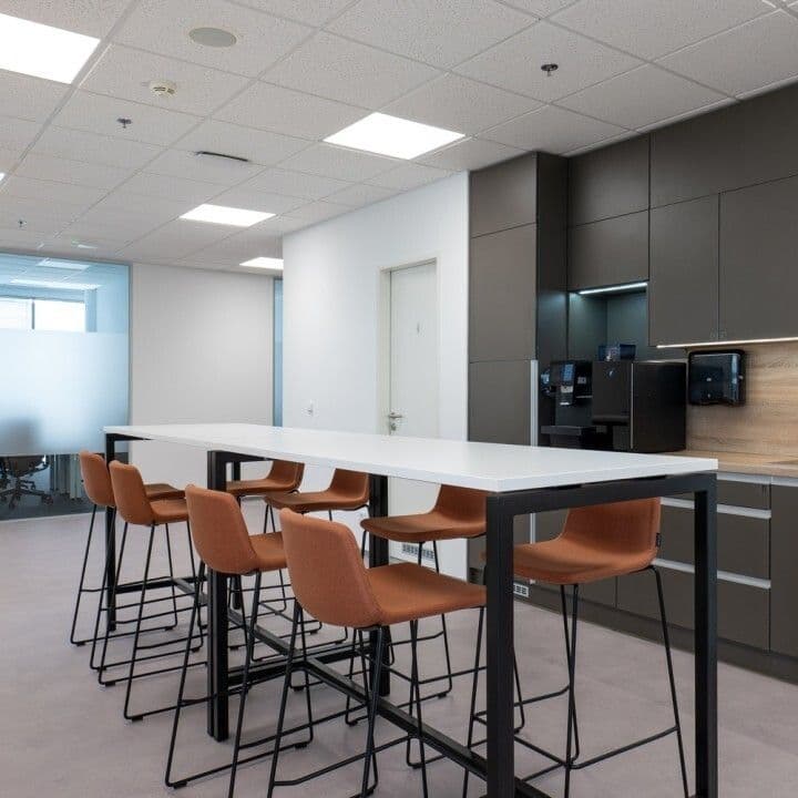 Prenájom kancelárie 28 m², Jankovcova, Praha, Praha Prenájom kancelárie 28 m², Jankovcova, Praha, Praha