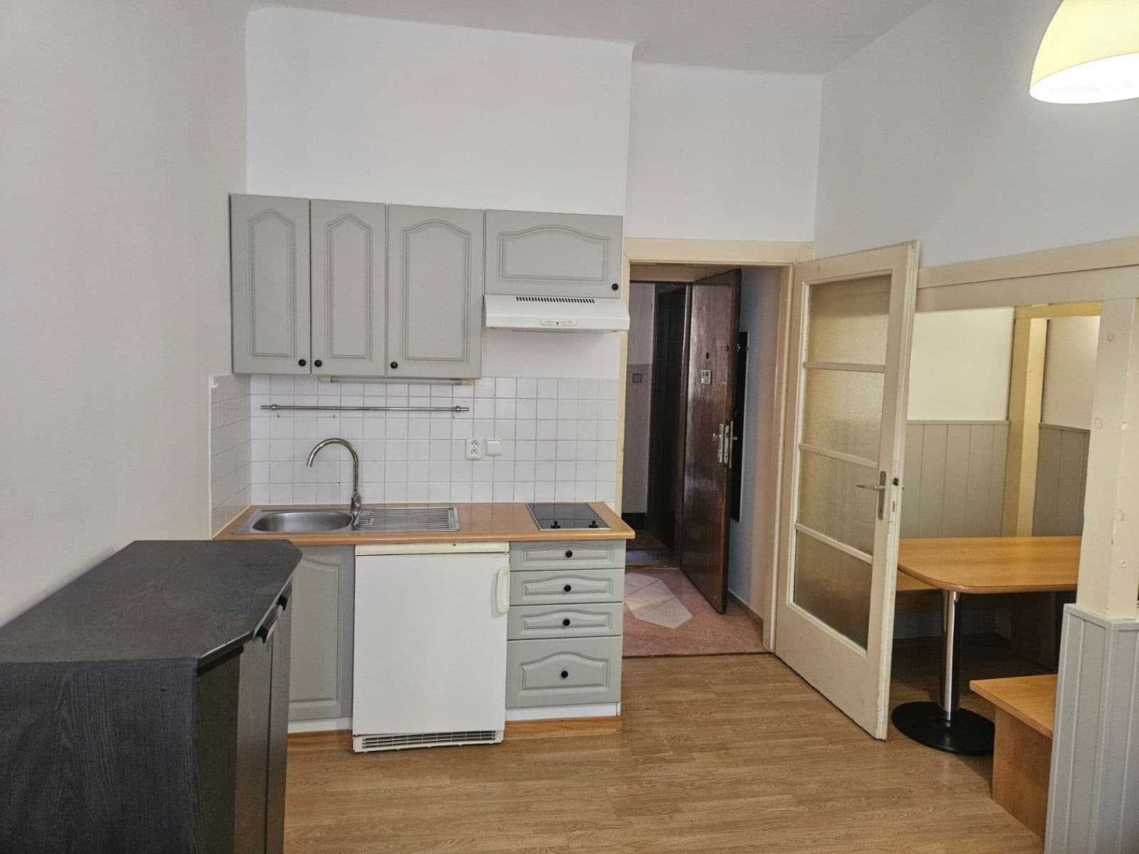 Prenájom bytu 1-izbový 30 m², Truhlářská, Praha, Praha Prenájom bytu 1-izbový 30 m², Truhlářská, Praha, Praha