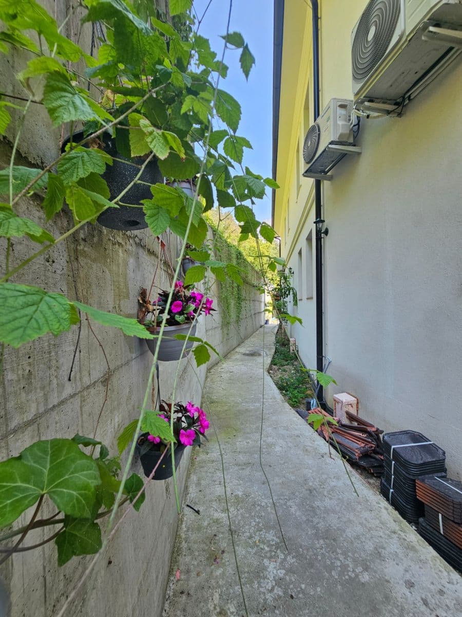 Prenájom bytu Garsoniéra 18 m², Na Cikánce, Praha, Praha Prenájom bytu Garsoniéra 18 m², Na Cikánce, Praha, Praha