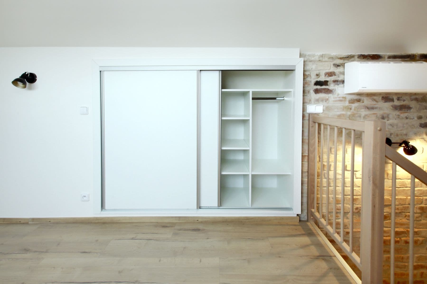 Prenájom bytu 3-izbový 106 m², Na Nivách, Praha, Praha Prenájom bytu 3-izbový 106 m², Na Nivách, Praha, Praha
