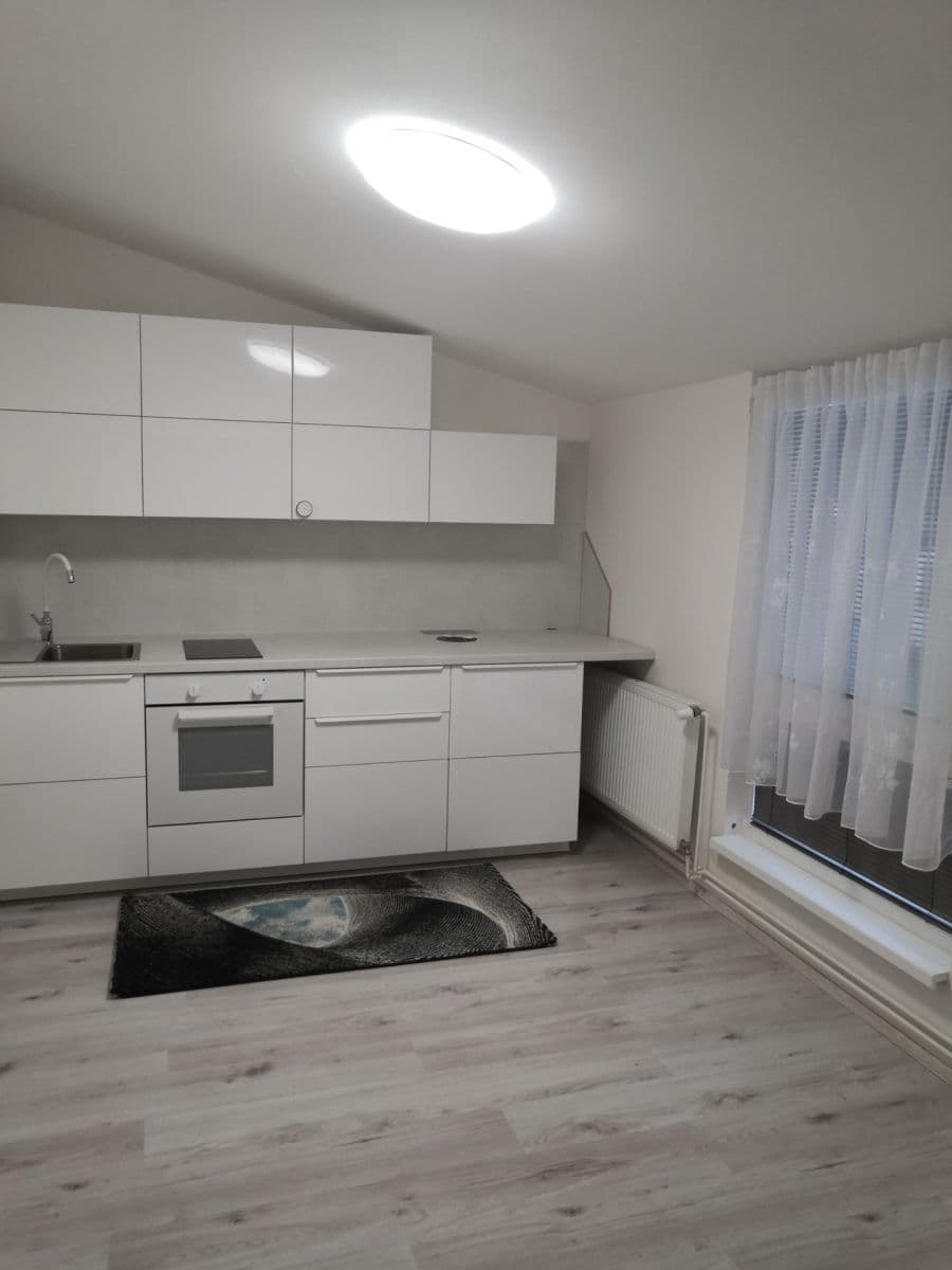 Predaj bytu 2-izbový 52 m², U Tvrze, Hostouň, Středočeský kraj Predaj bytu 2-izbový 52 m², U Tvrze, Hostouň, Středočeský kraj