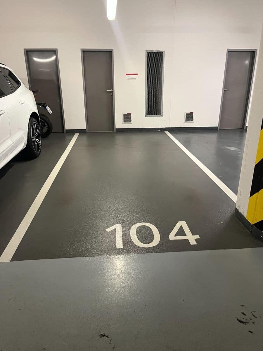 Prenájom bytu 2-izbový 68 m², Korunní, Praha, Praha Prenájom bytu 2-izbový 68 m², Korunní, Praha, Praha
