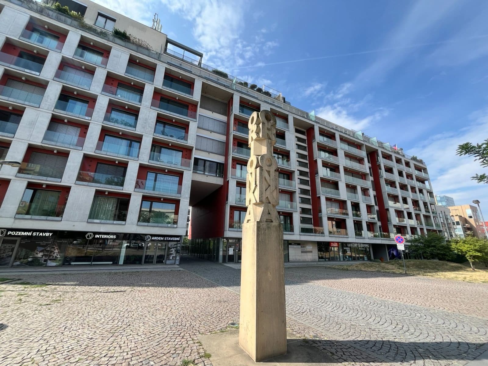 Prenájom bytu 2-izbový 68 m², Korunní, Praha, Praha Prenájom bytu 2-izbový 68 m², Korunní, Praha, Praha