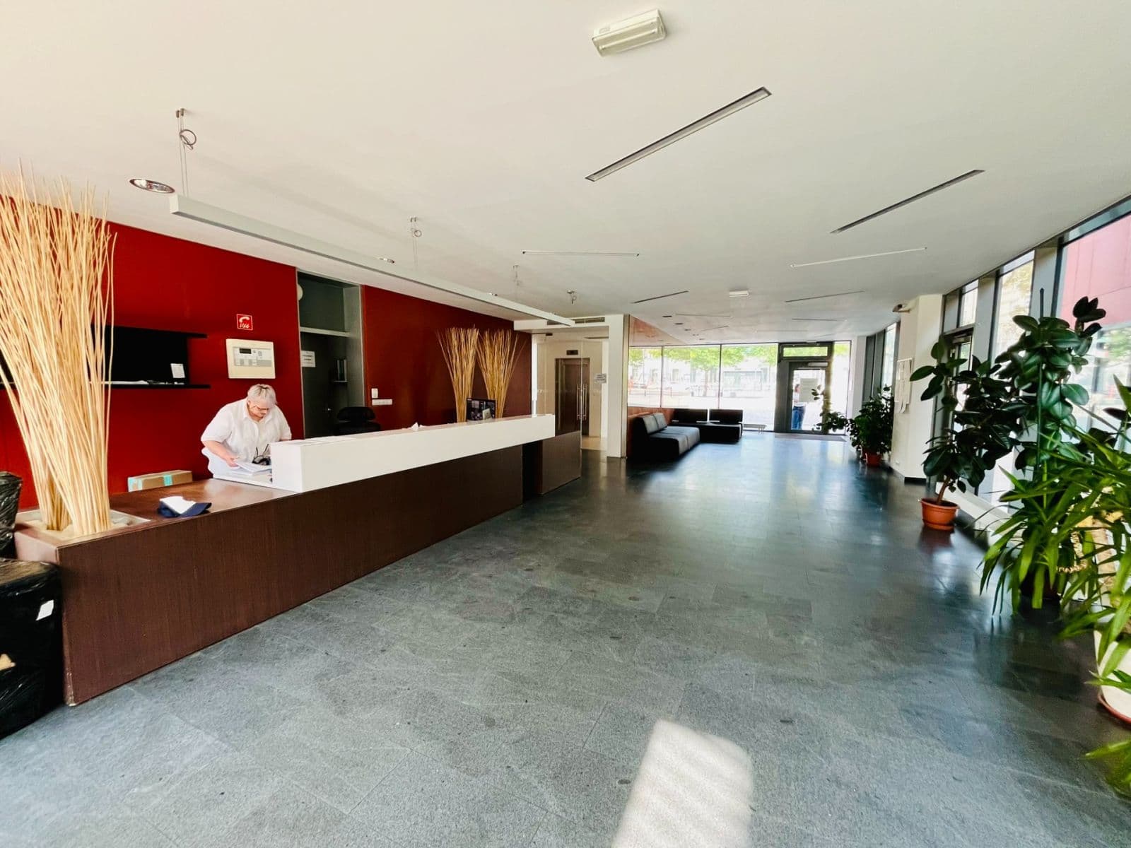 Prenájom bytu 2-izbový 68 m², Korunní, Praha, Praha Prenájom bytu 2-izbový 68 m², Korunní, Praha, Praha